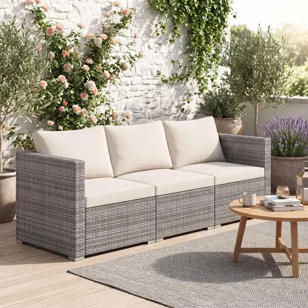 Balkon Sofa mit Kissen